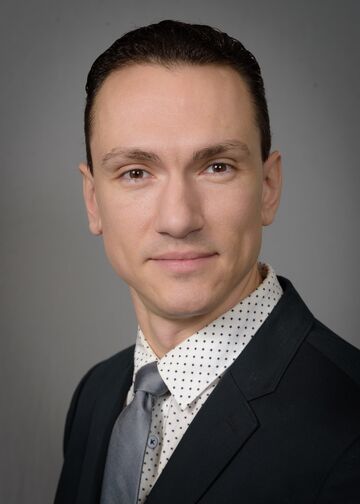 head shot of Vadim Zhigin, PA-C